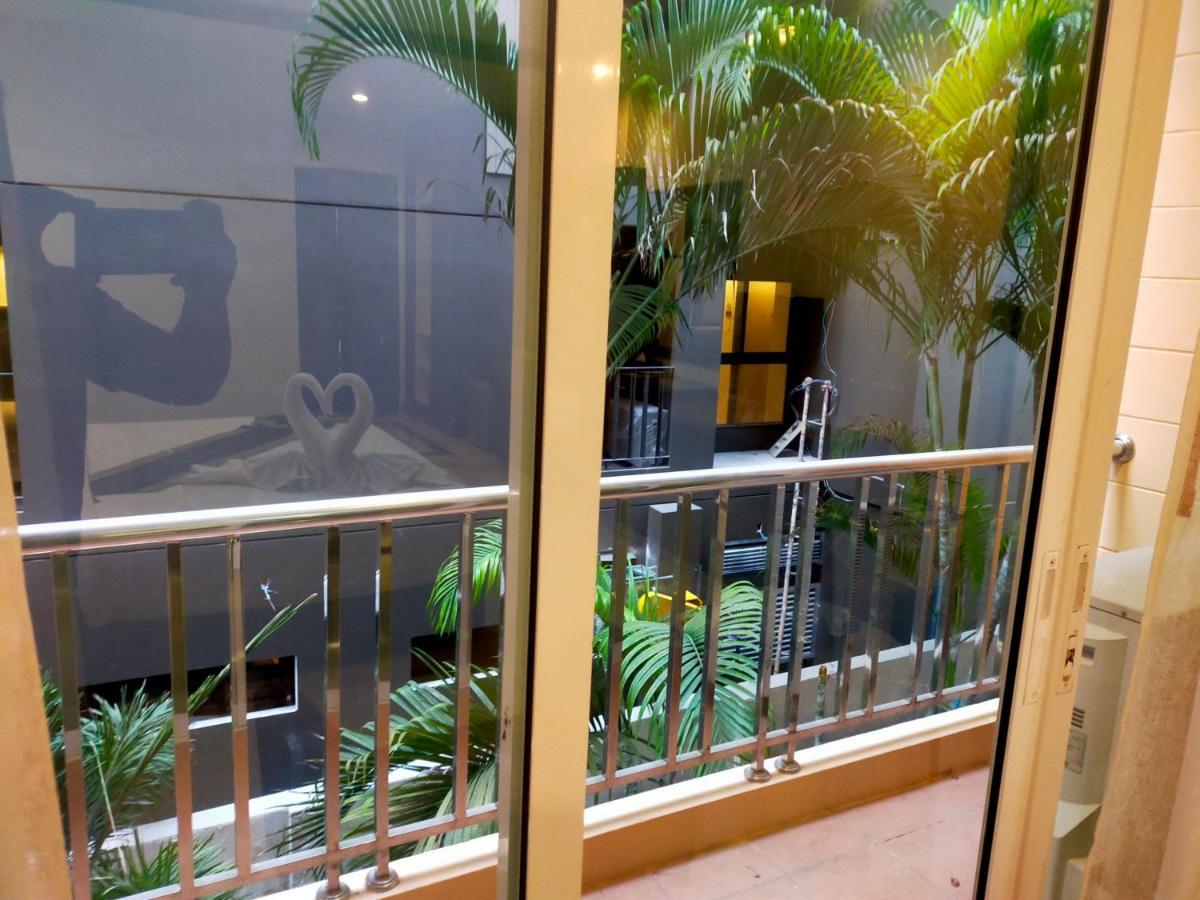 Soi2Inn Pattaya Exterior foto